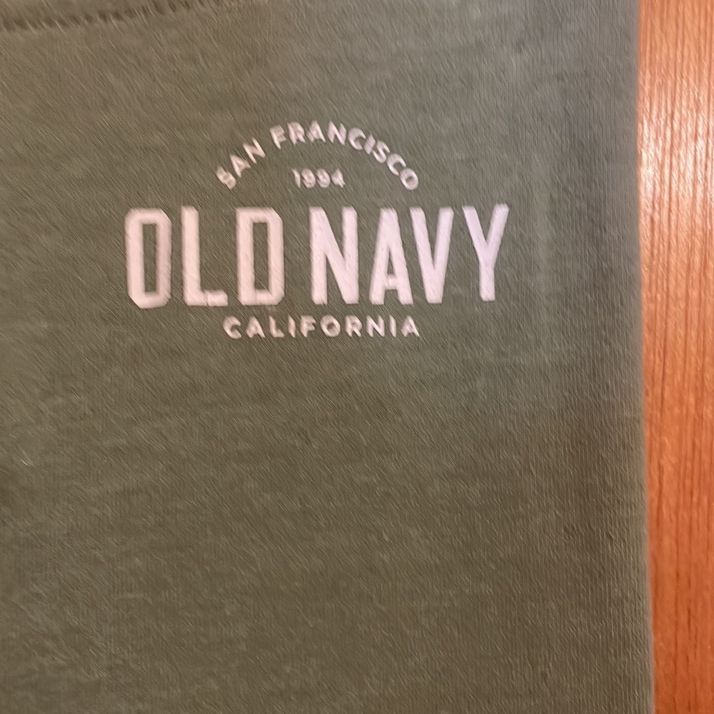 •OLD NAVY•ARMY GREEN LOGO LEGGINGS IN SIZE 8 "BUILT IN TOUGH" COLLECTION - Picture 4 of 6
